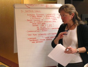 Ellen DeNooyer leads a discussion.